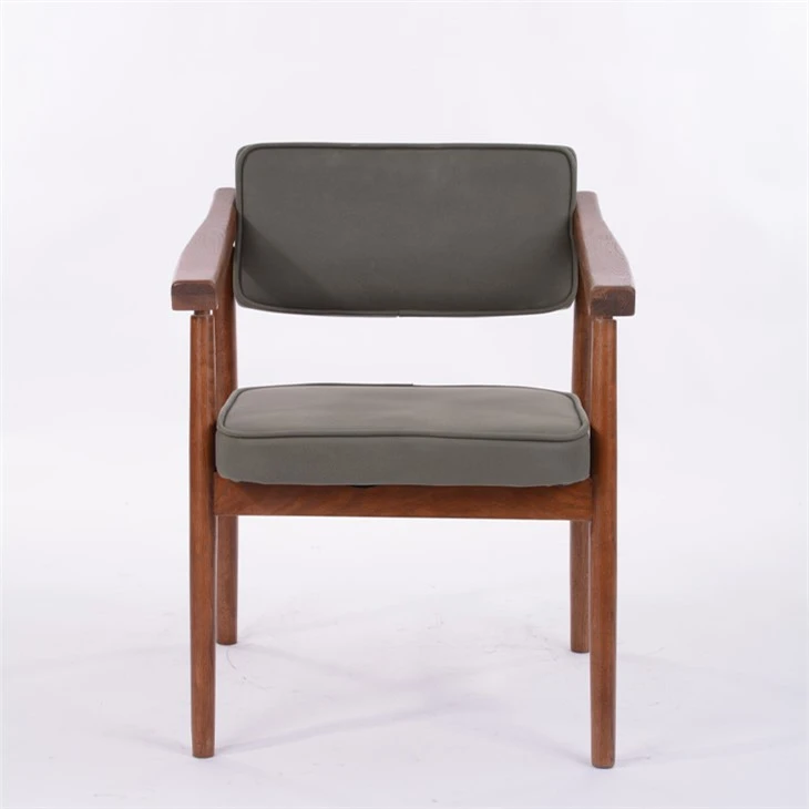 Moderne houten eetkamerstoelen