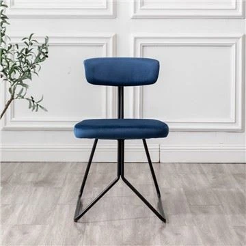Herstofferen van eetkamerstoelen